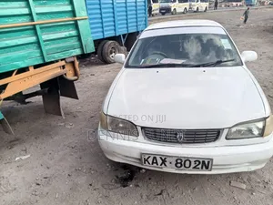 Toyota Corolla 1996 White