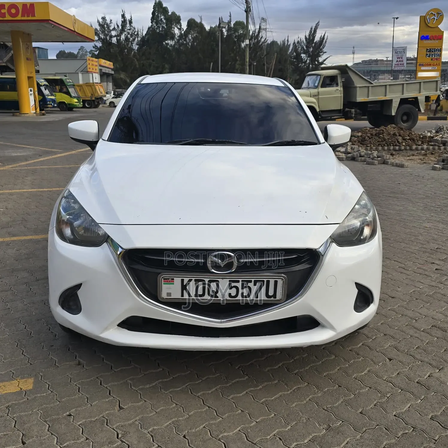 Mazda Demio 2017 White