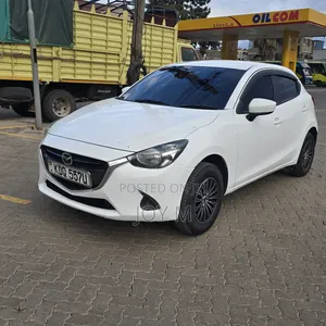 Mazda Demio 2017 White