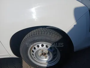 Toyota Succeed 2019 White