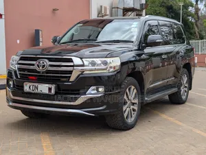 Toyota Land Cruiser 4.5 V8 DLX 2015 Black