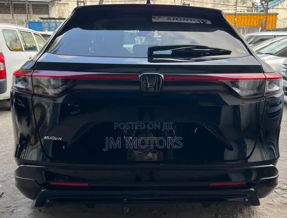 Honda Vezel 2022 Matt Black