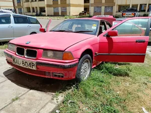 BMW 318i 1992 Red