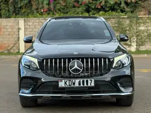 Mercedes-Benz GLC-Class 2019 Black