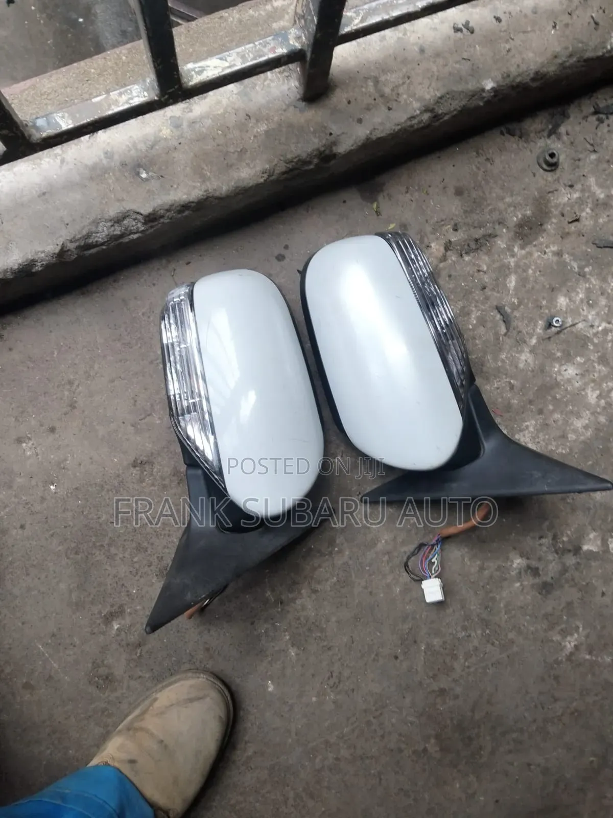 Subaru Legacy Bp5 Side Mirrors