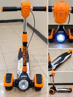 Heavy-Duty 3-Wheel Kids Scooter With Front Torch