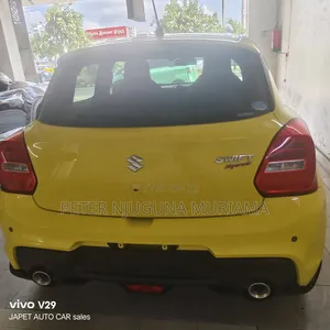Suzuki Swift 2019 Yellow