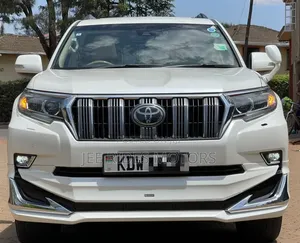 Toyota Land Cruiser Prado 2018 Pearl
