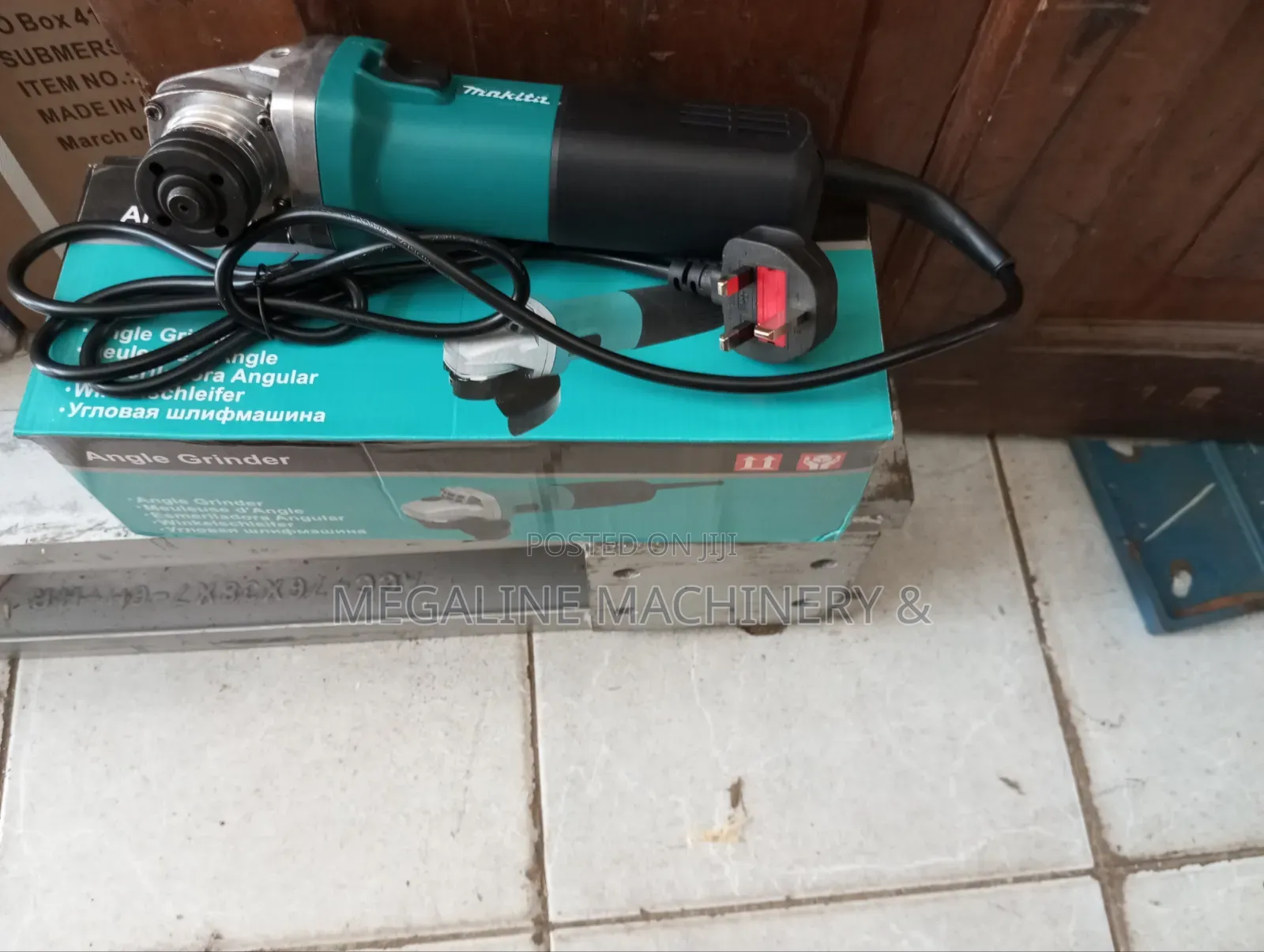 Makita Angle Grinder