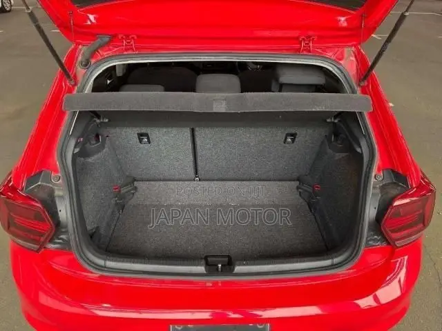 Volkswagen Polo 2020 Red