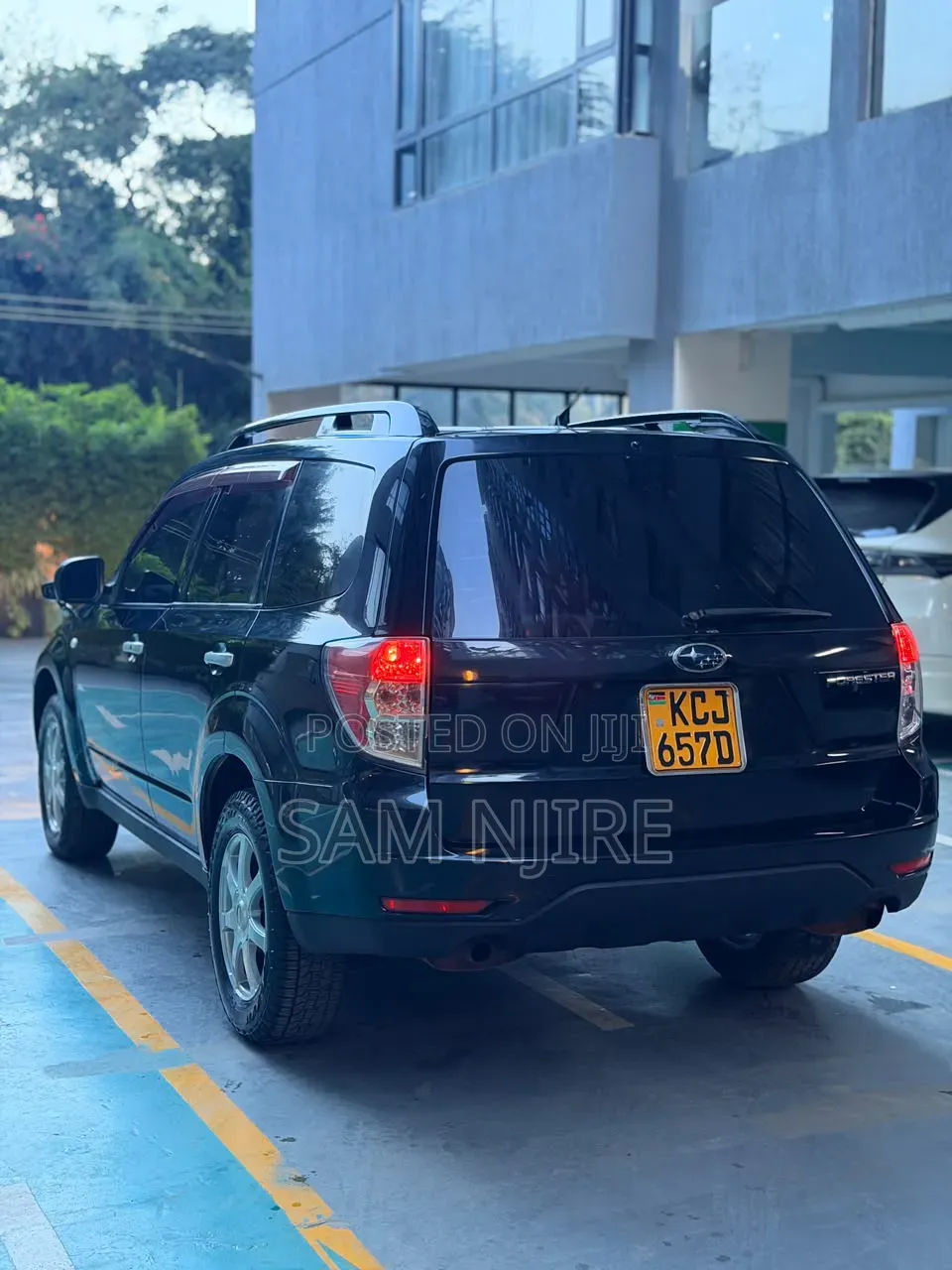Subaru Forester 2010 Gray
