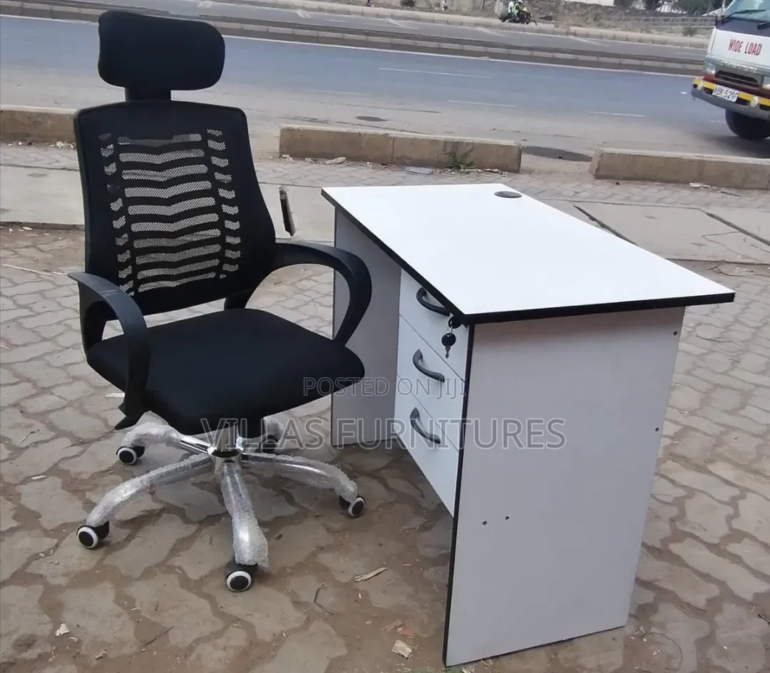 Librarians Reading sets.Office Desk