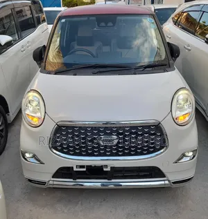 Daihatsu Cast 2020 White