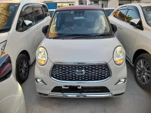 Daihatsu Cast 2020 White