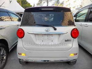 Daihatsu Cast 2020 White