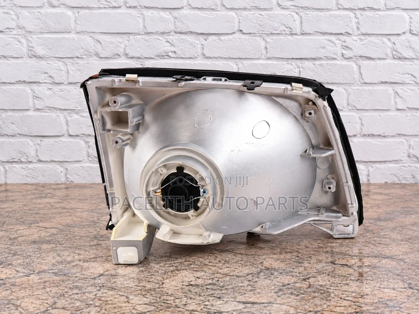 Head Lamp / Headlight Nissan Vanette Mazda Bongo