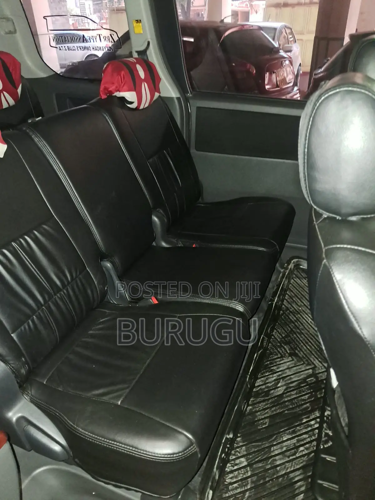 Toyota Voxy 2007 Silver