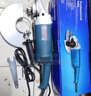 Bosch Professional Heavy Duty Angle Grinder