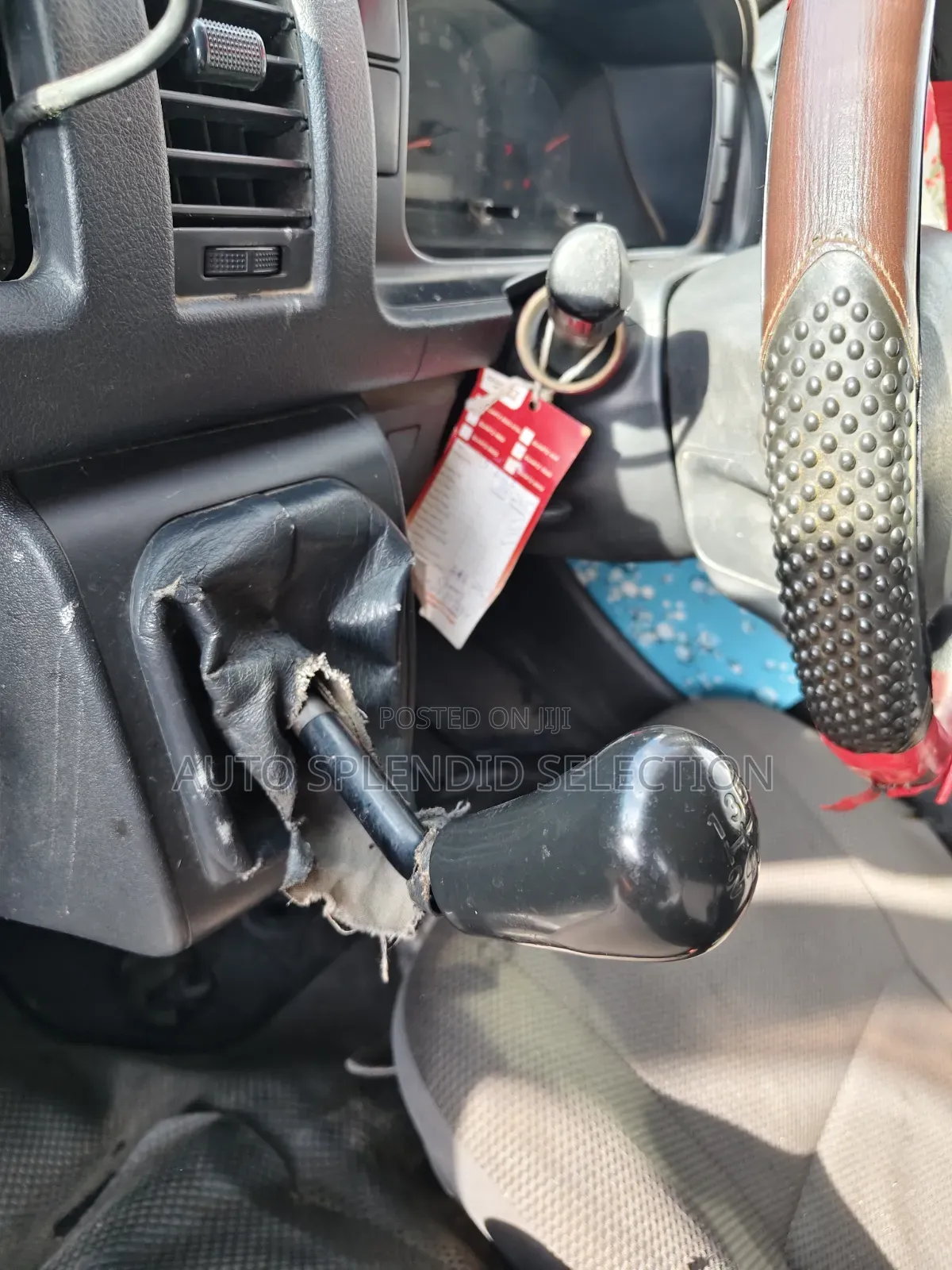 Toyota HiAce 2016 Silver