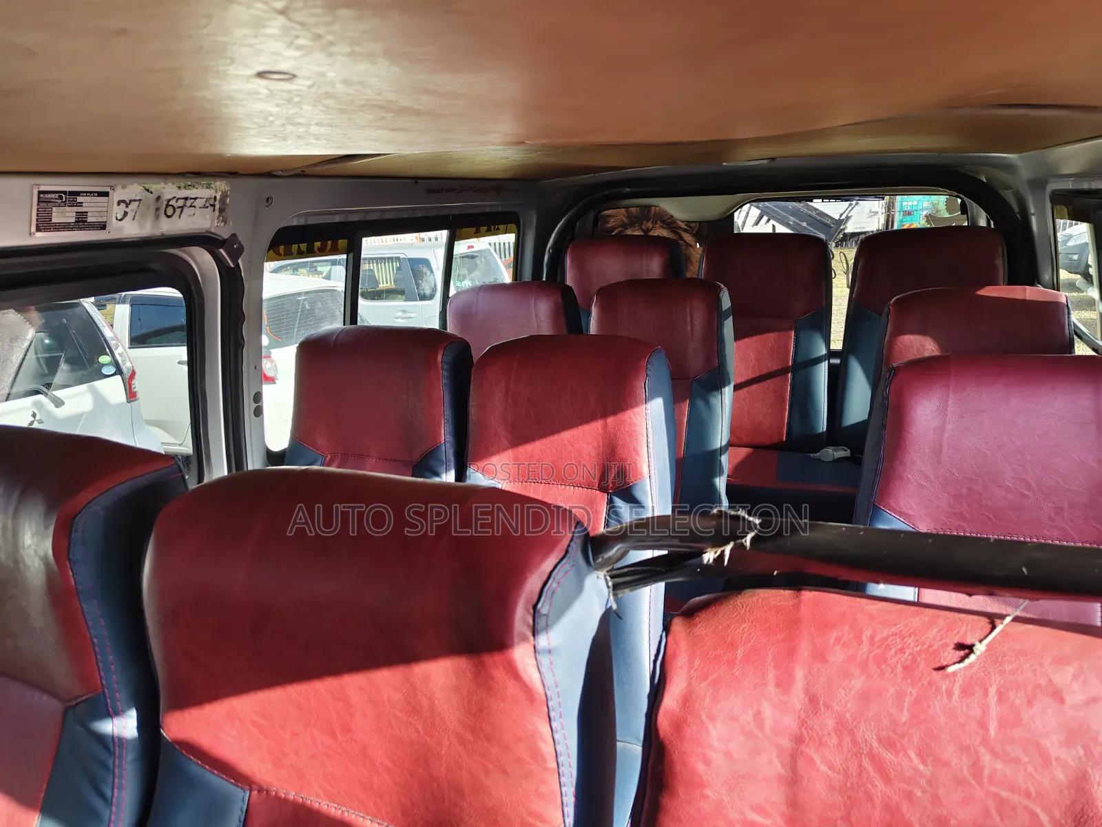 Toyota HiAce 2016 Silver