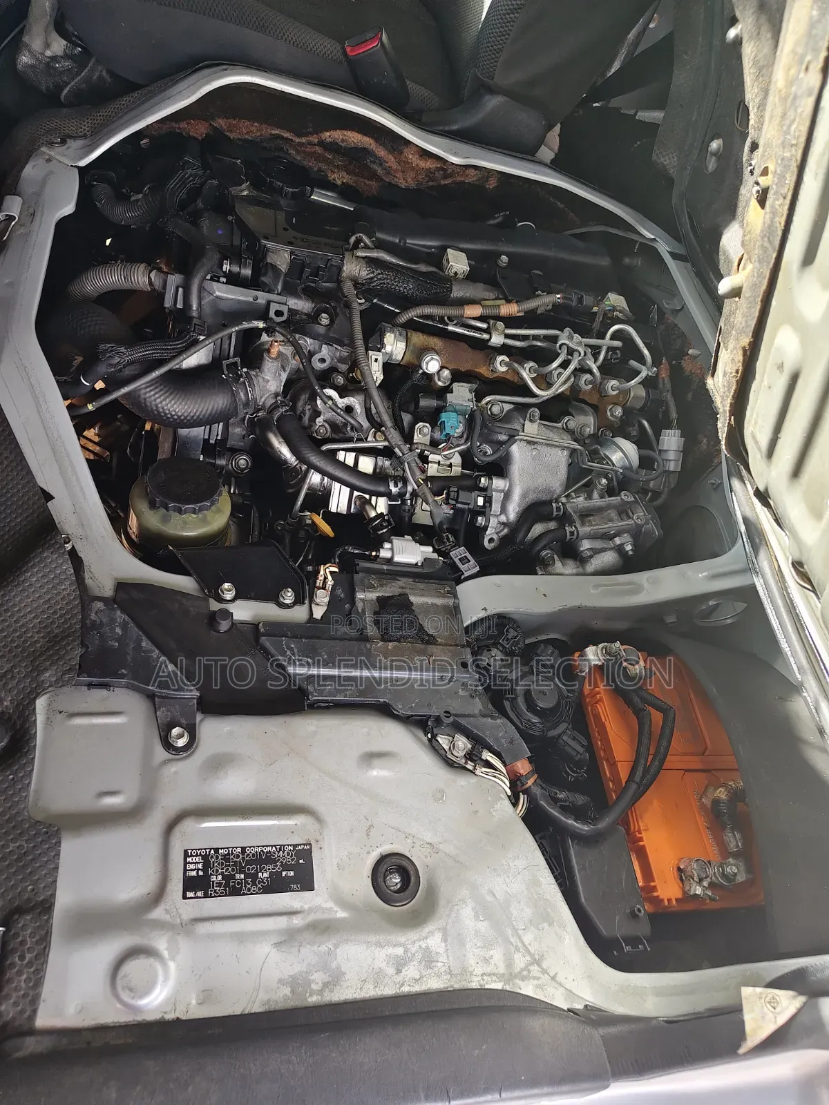 Toyota HiAce 2016 Silver