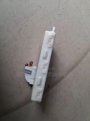 W166 Electronic Fuel Pump Control Module