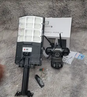 V380 4G 3-Lens PTZ Camera With Solar Street Light