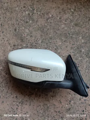 Nssan X-Trail T32 Sidemirror