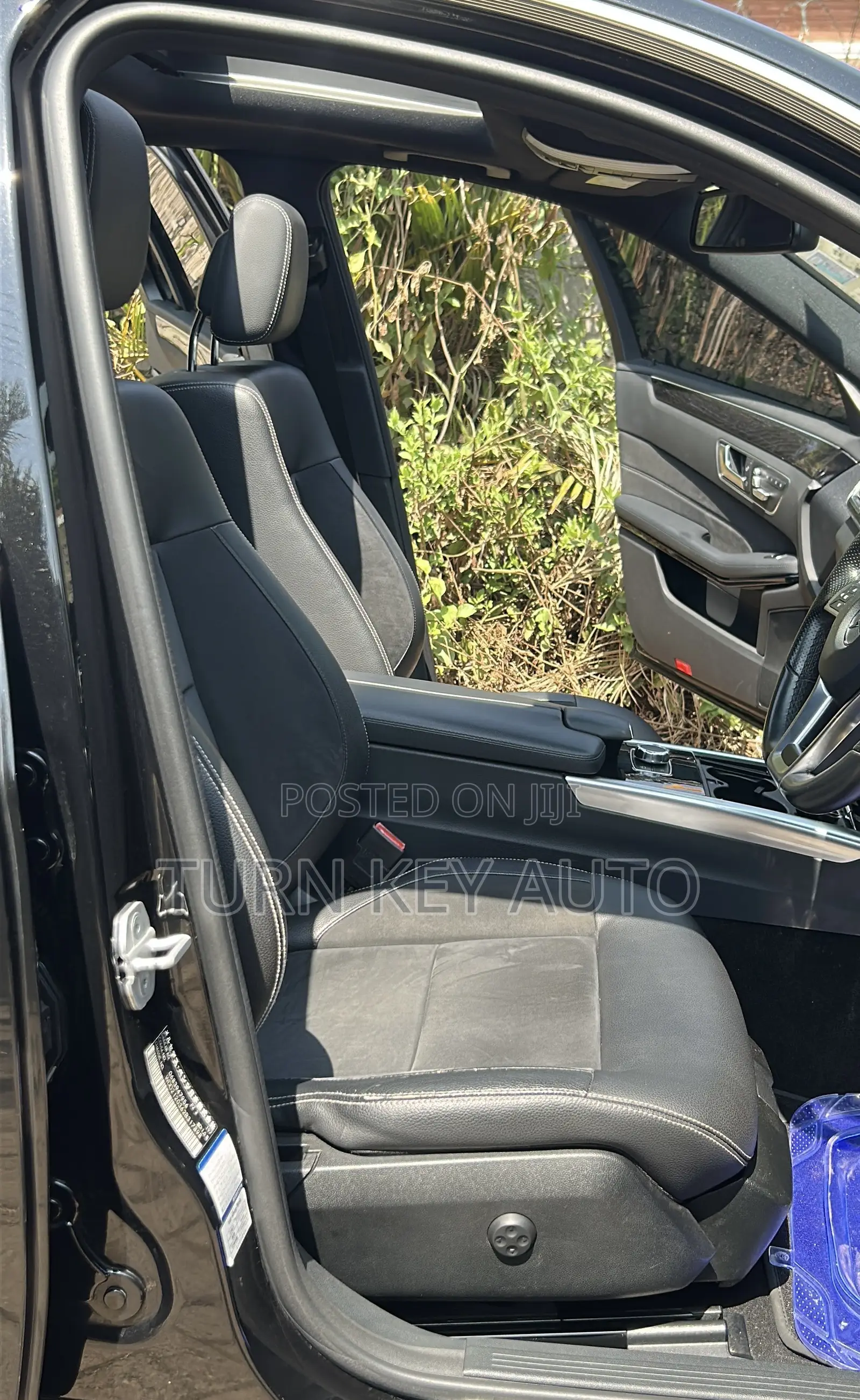 Mercedes-Benz E250 2016 Black