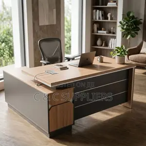 1600mm Brown L-Shaped Boss Desk.