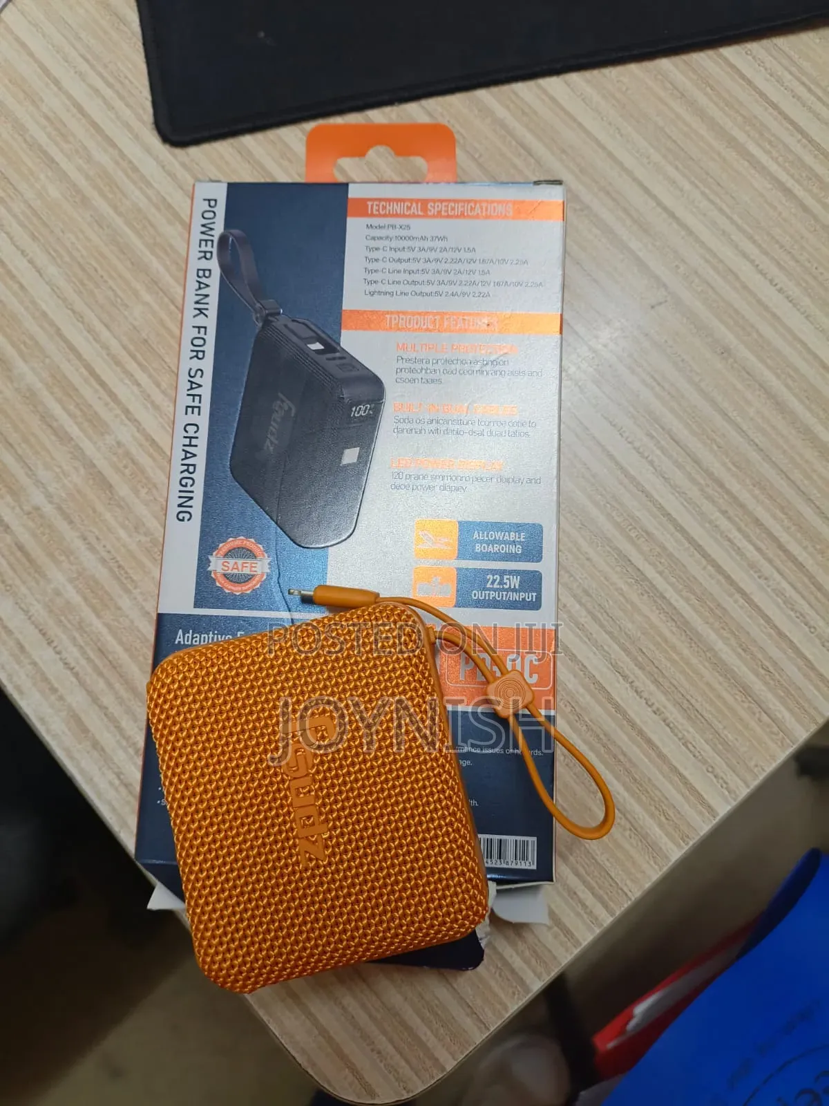 Power Bank Built in Cable