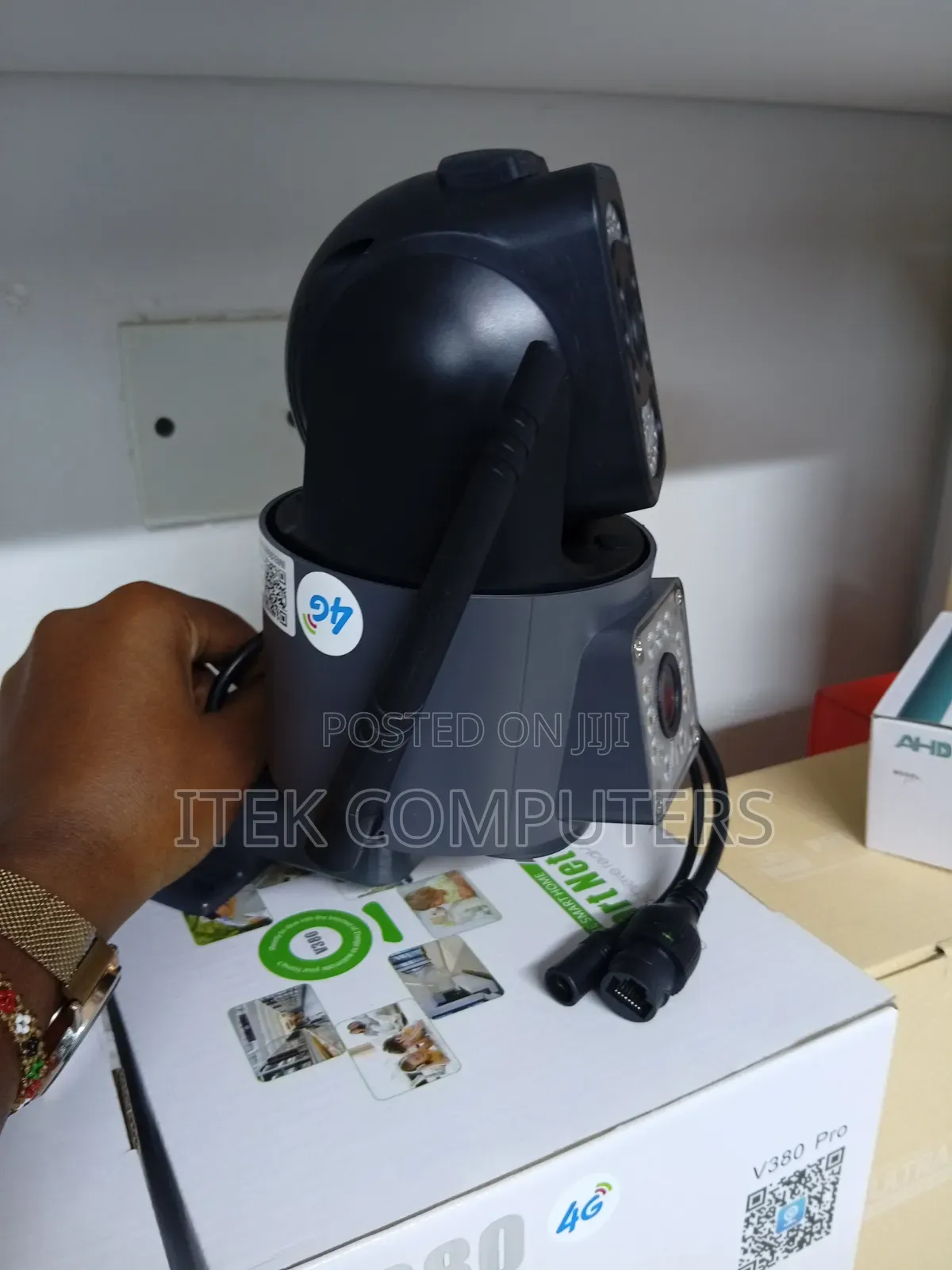 V380 Pro 4G Dual Lens Camera for Reliable Outdoor Motion Detection