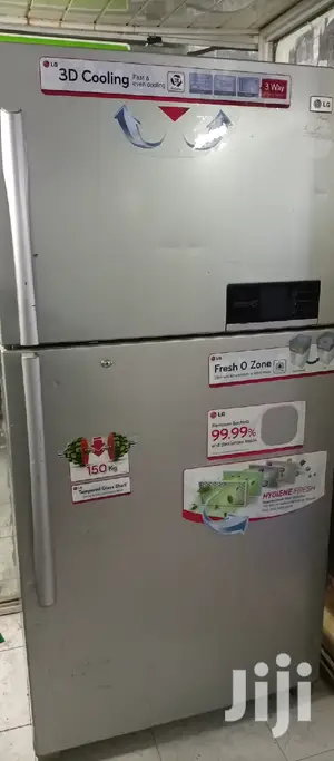 650L LG Fridge