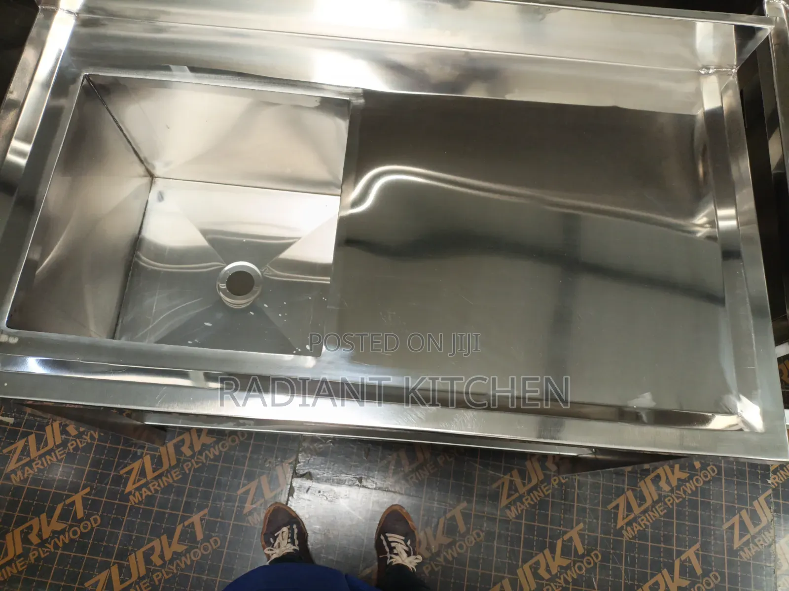 Single Bowl Sink