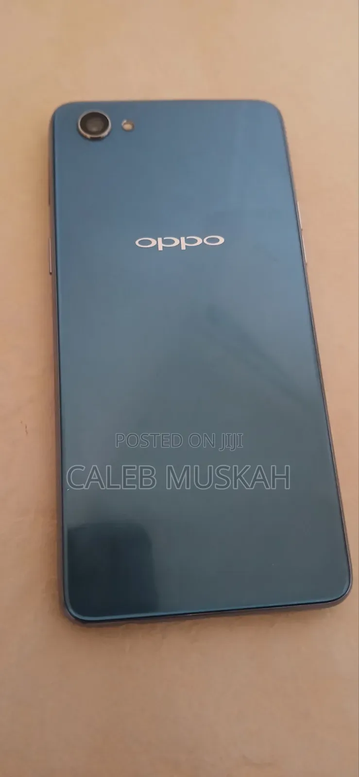 Oppo F7 128 GB Black
