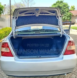 Toyota Corolla RunX 2004 Silver