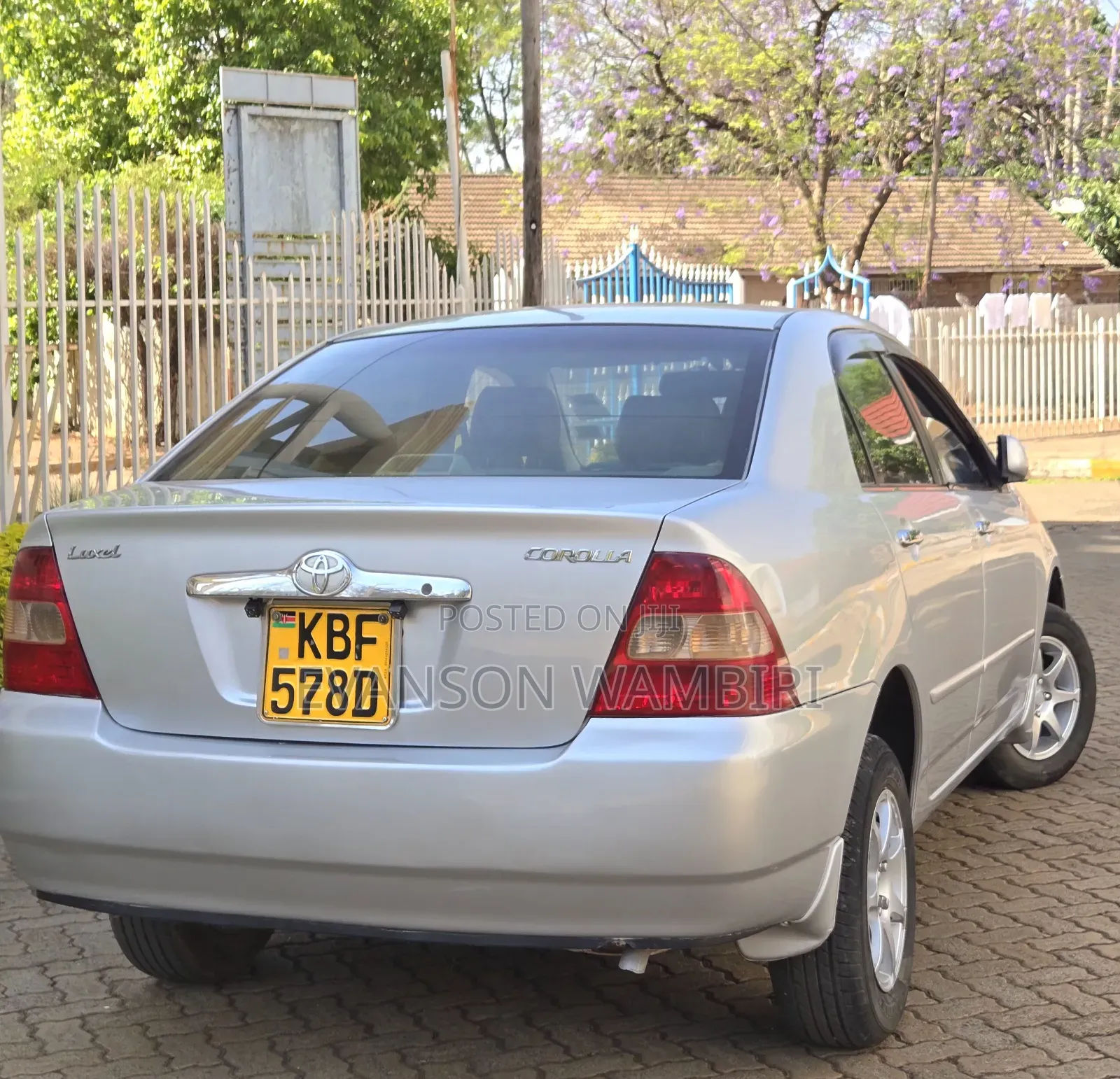 Toyota Corolla RunX 2004 Silver