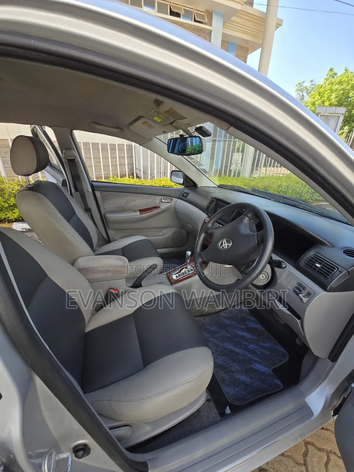Toyota Corolla RunX 2004 Silver