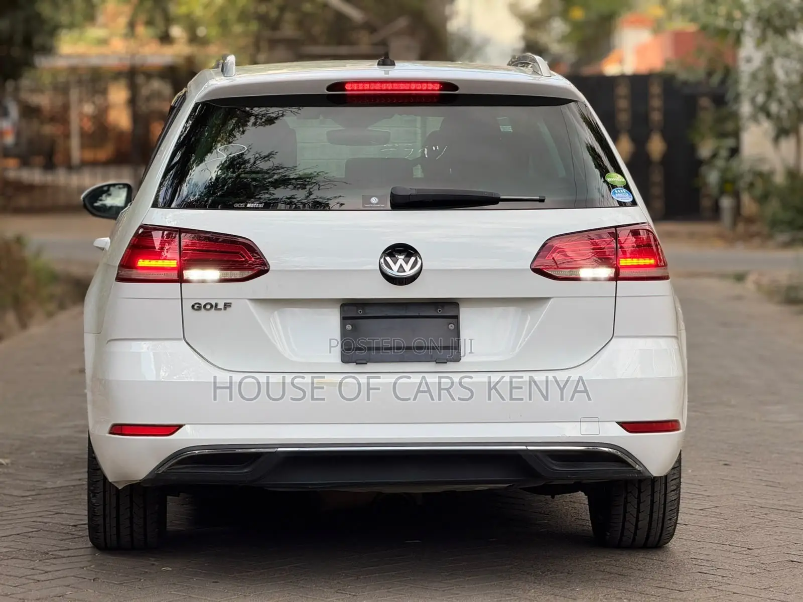 Volkswagen Golf 2019 White