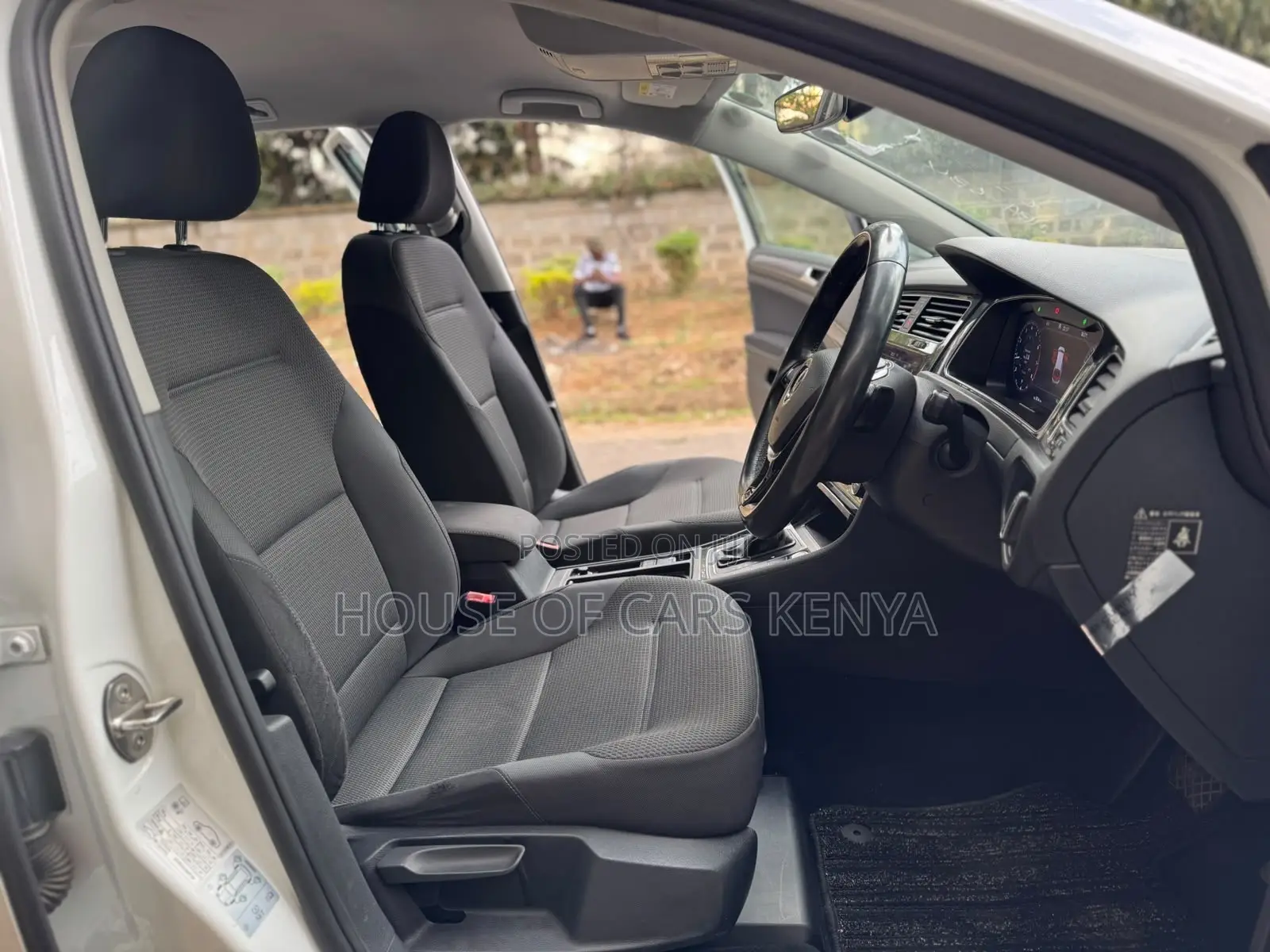 Volkswagen Golf 2019 White