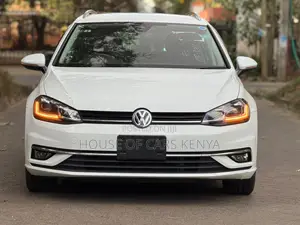 Volkswagen Golf 2019 White