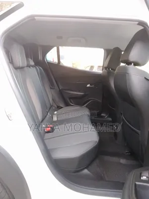 Peugeot 2008 2021 White