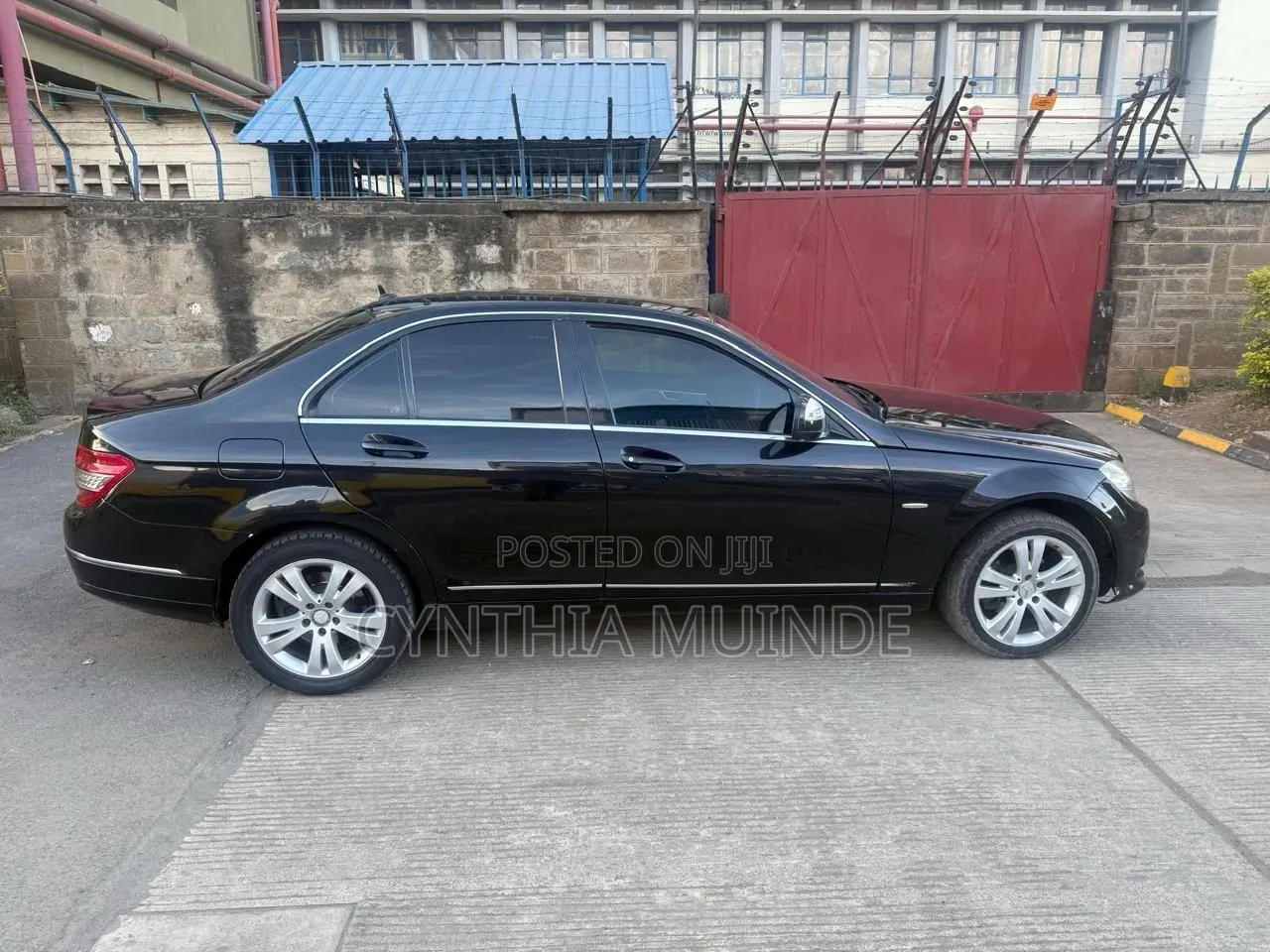 Mercedes-Benz C200 2009 Black