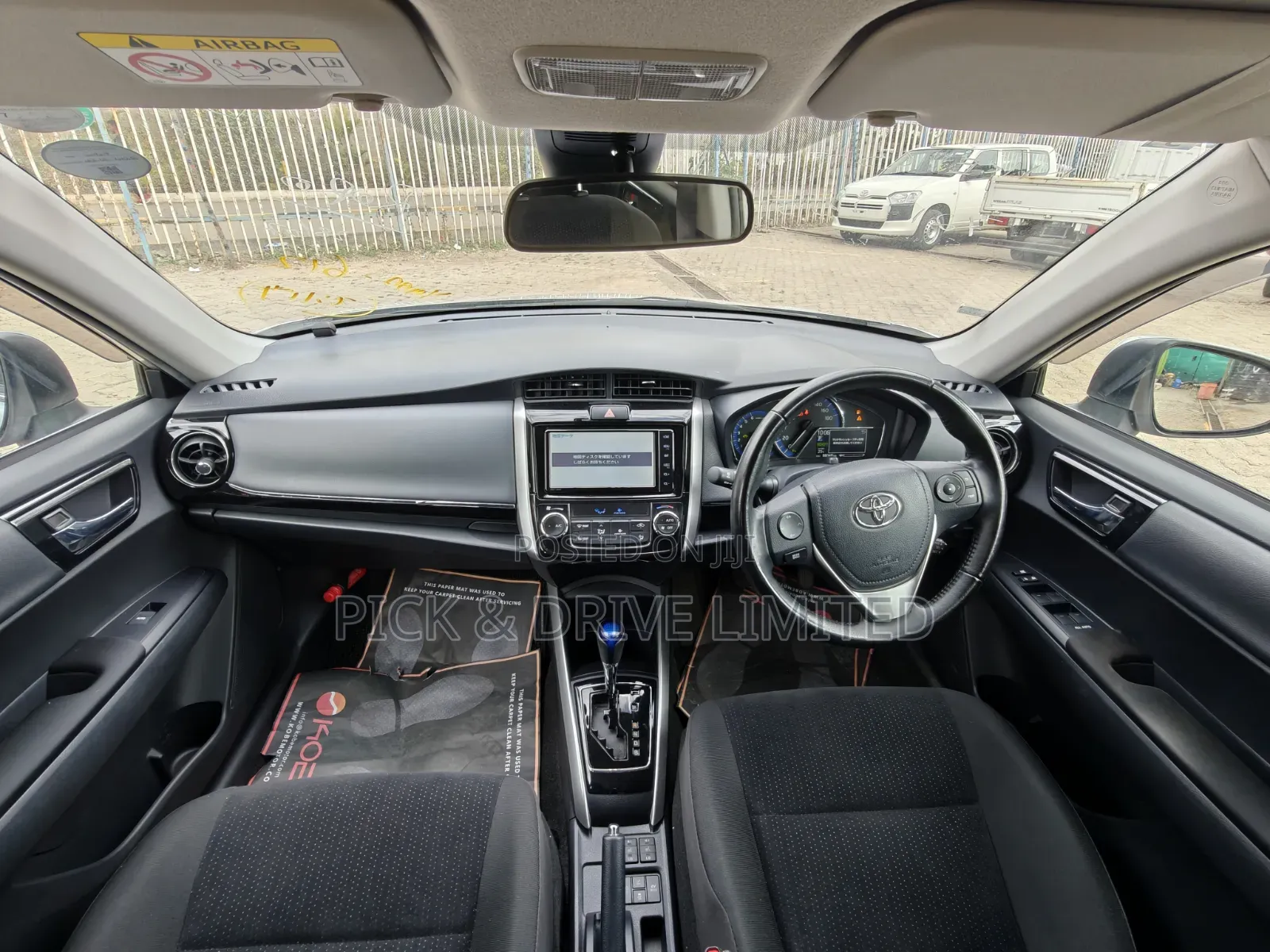 Toyota Corolla Fielder 2019 Silver