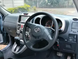 Toyota Rush 2008