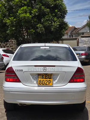 Mercedes-Benz E200 2006 White