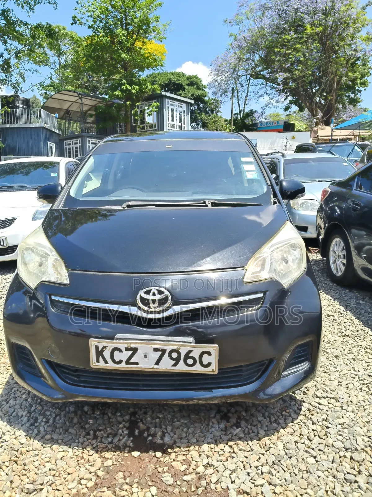 Toyota Ractis 2013 Black