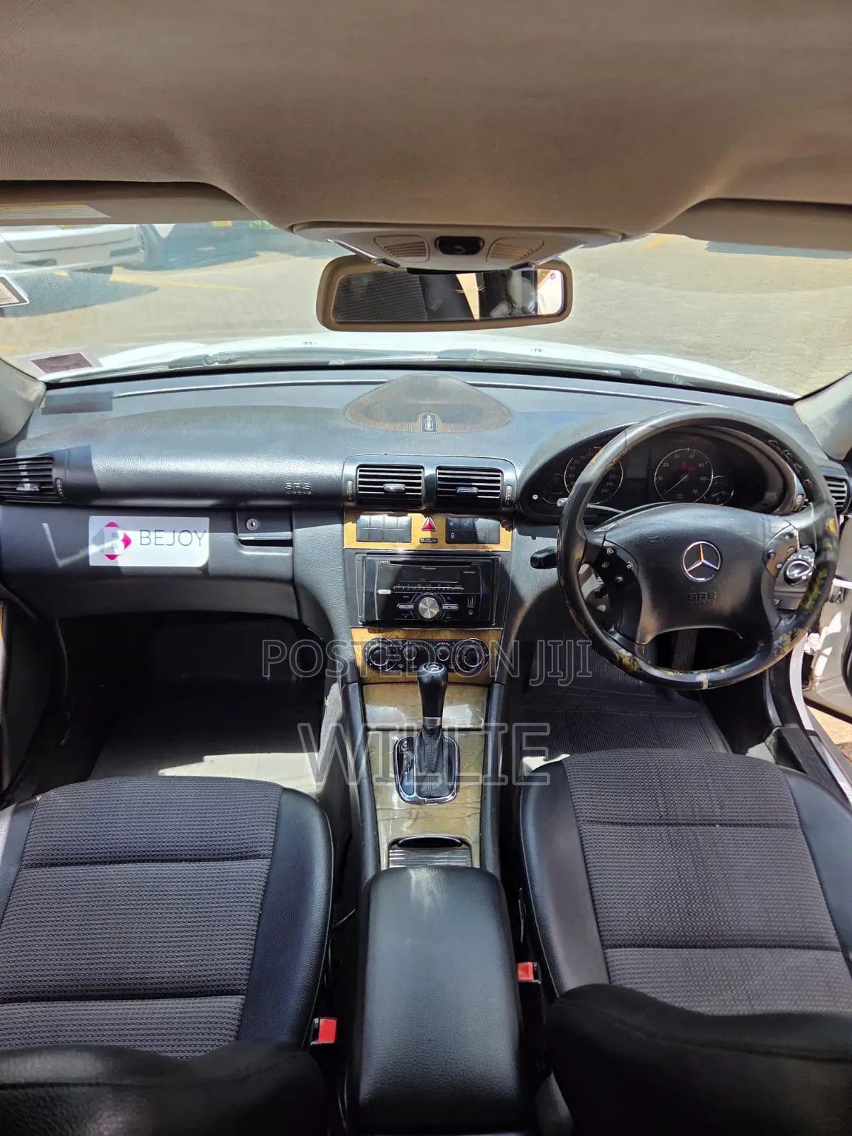 Mercedes-Benz E200 2006 White