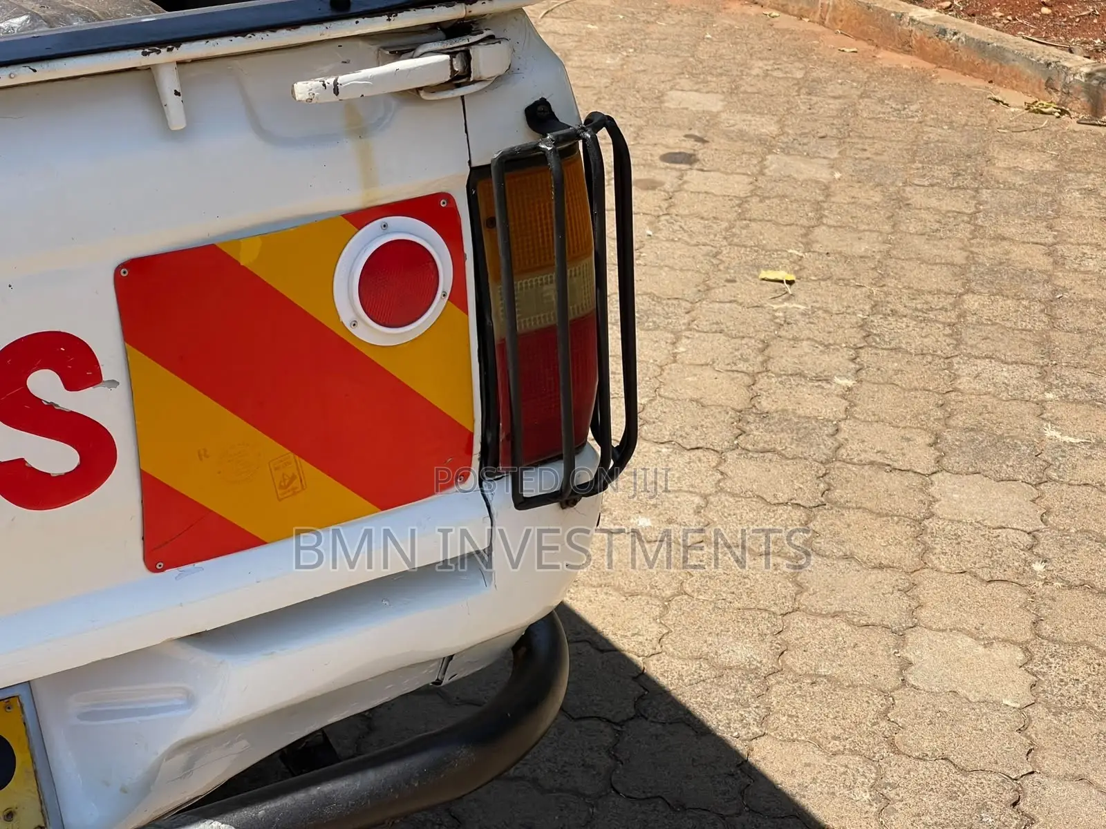 Mitsubishi L200 2005 White