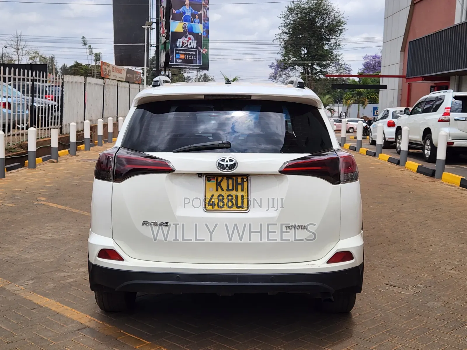 Toyota RAV4 2015 White